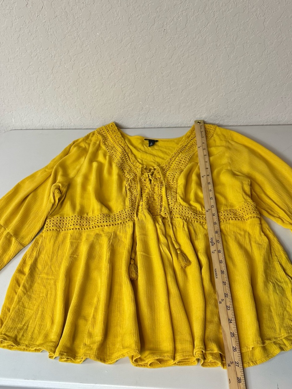 Torrid Lace Up Classic Babydoll Yellow Crinkle Gauze Boho Crochet Blouse Size 2X - Picture 7 of 10